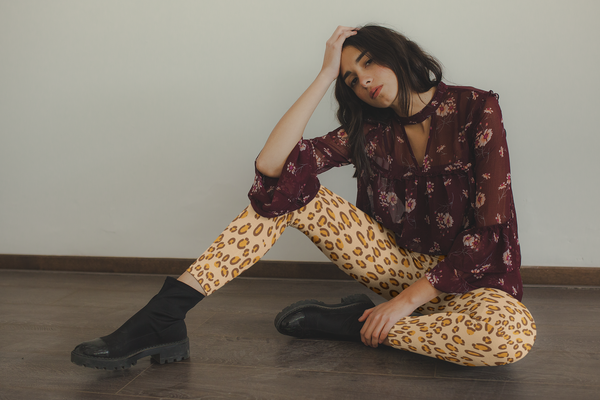 Cheetah Yoga Leggings - Seasonally Gifted 