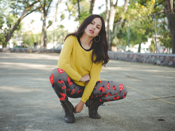 Ladybug Yoga Leggings - Seasonally Gifted 